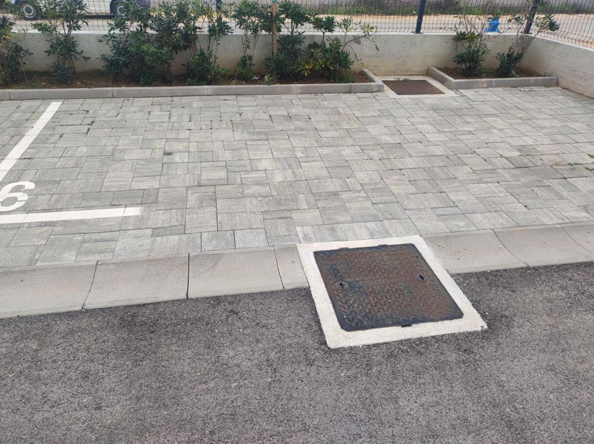 Feel City Near Beach Free Parking With Sea View Zadar Buitenkant foto